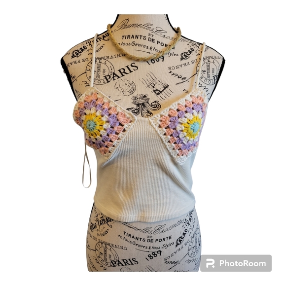 NWT ZARA Cropped Eyelet Ribbed Beige Crop Top - Picture 4 of 7